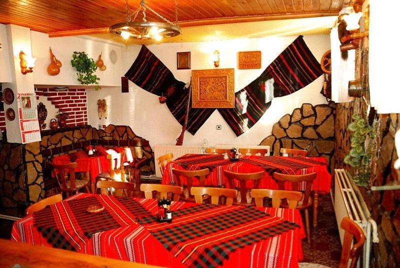 Hotel Mavrikova Kushta à Bansko Extérieur photo